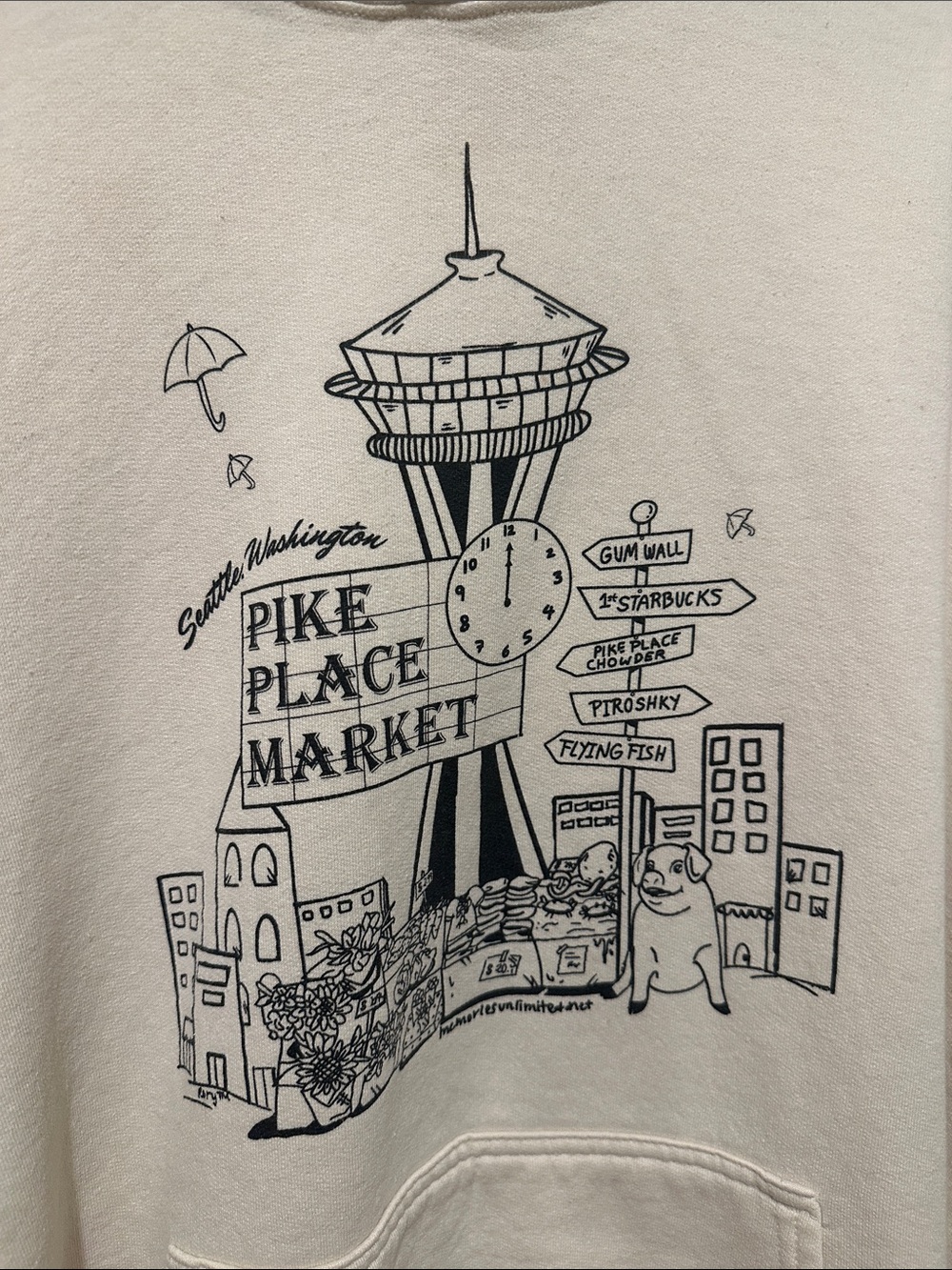 Pike Place Market Graphic Hoodie - Cream